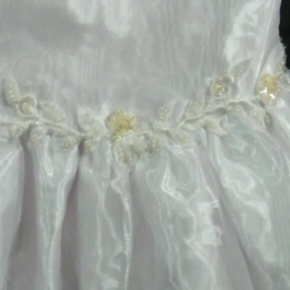 Robe de bouquetière ou première communion avec dentelle et perles - Picture 4 of 5